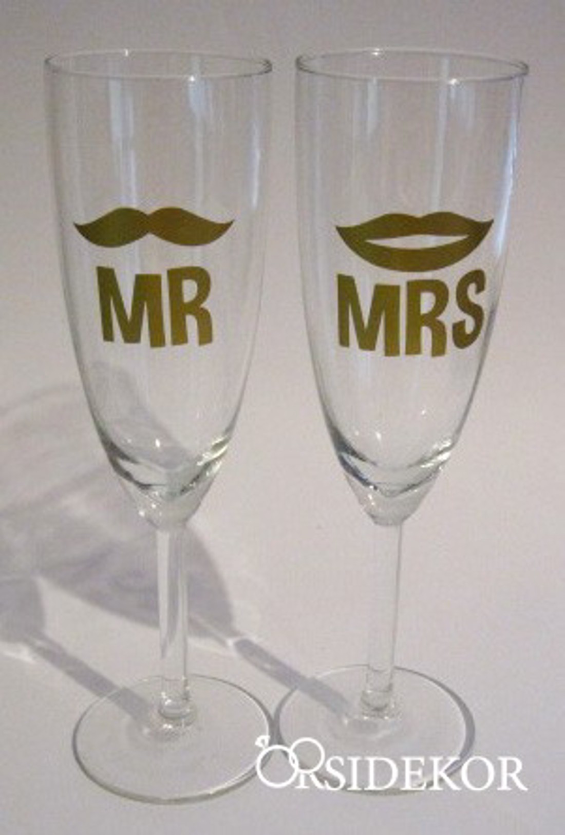 Mrs&Mr arany matrica - esküvő - emlék & ajándék - nászajándék - ceremónia szett - Meska.hu Mrs&Mr arany matrica - esküvő - emlék & ajándék - nászajándék - ceremónia szett - Meska.hu