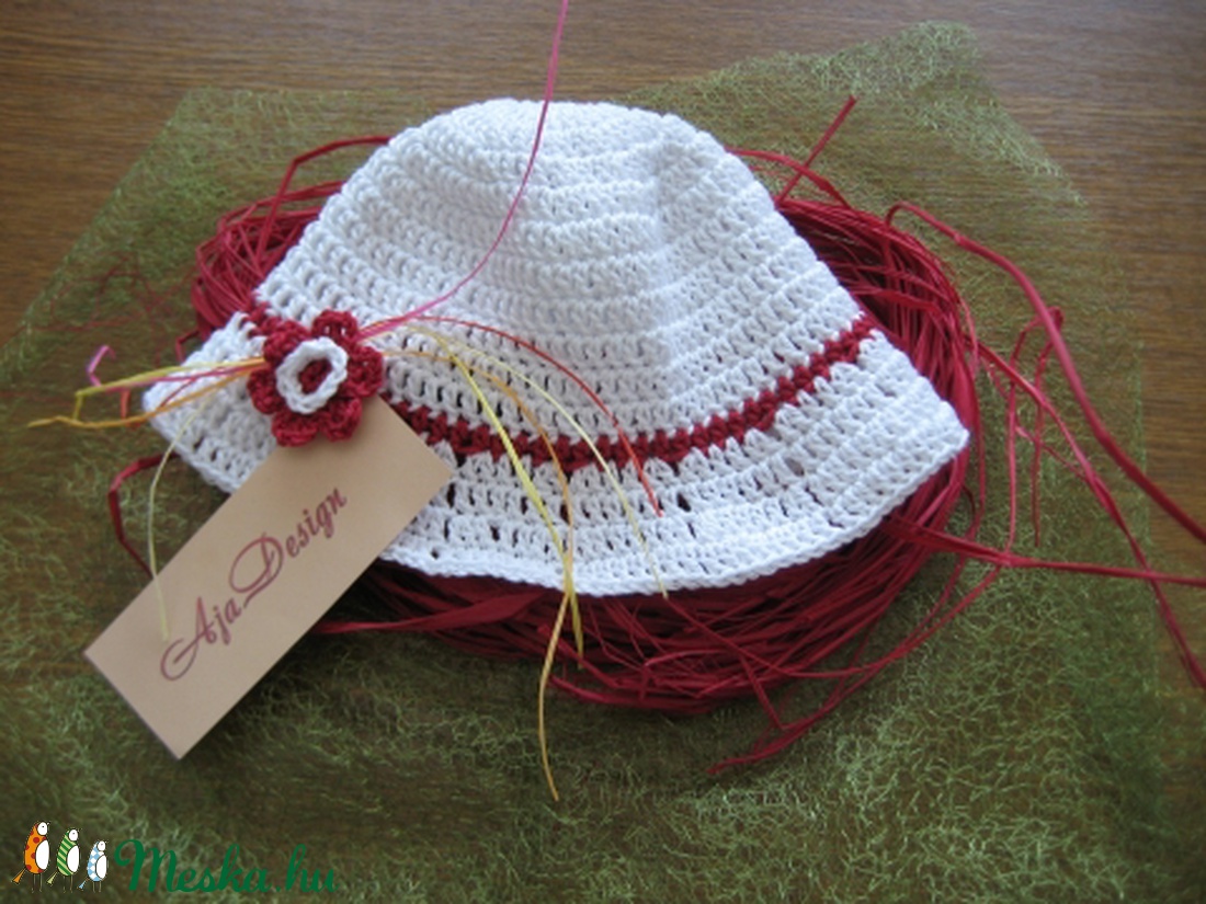 Fehér kislány kalap 44-es méret -  - Meska.hu