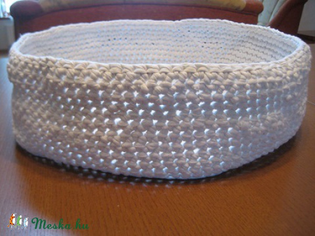Rendelésre : Nagy horgolt kosár pamut pólóanyagból -  - Meska.hu