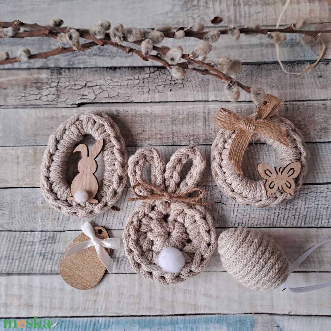 Húsvéti horgolt díszek dobozban - ünnepi díszek, dekorációk - húsvéti díszek és dekorációk - húsvéti tojásfadíszek - Meska.hu