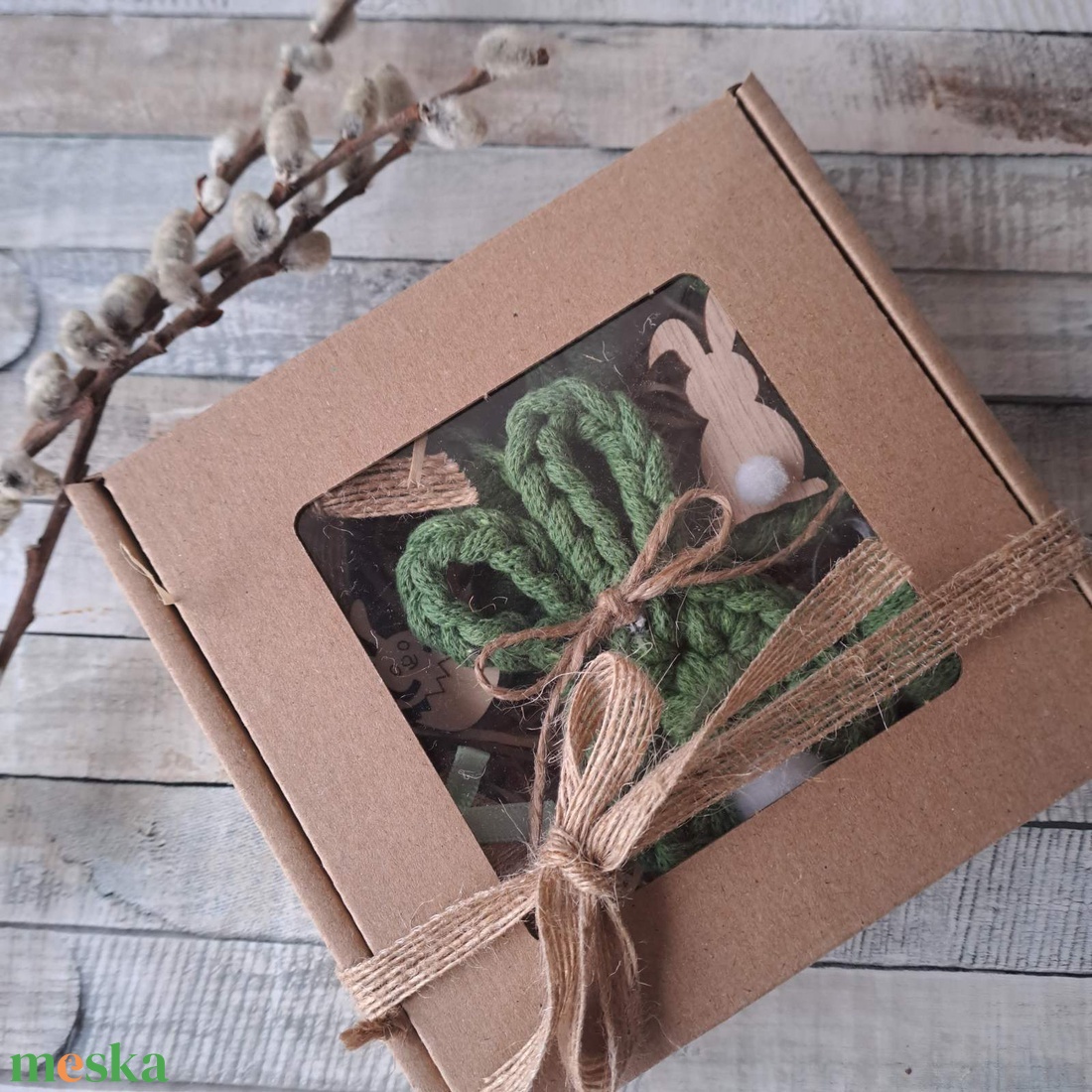 Húsvéti horgolt díszek dobozban - ünnepi díszek, dekorációk - húsvéti díszek és dekorációk - húsvéti tojásfadíszek - Meska.hu