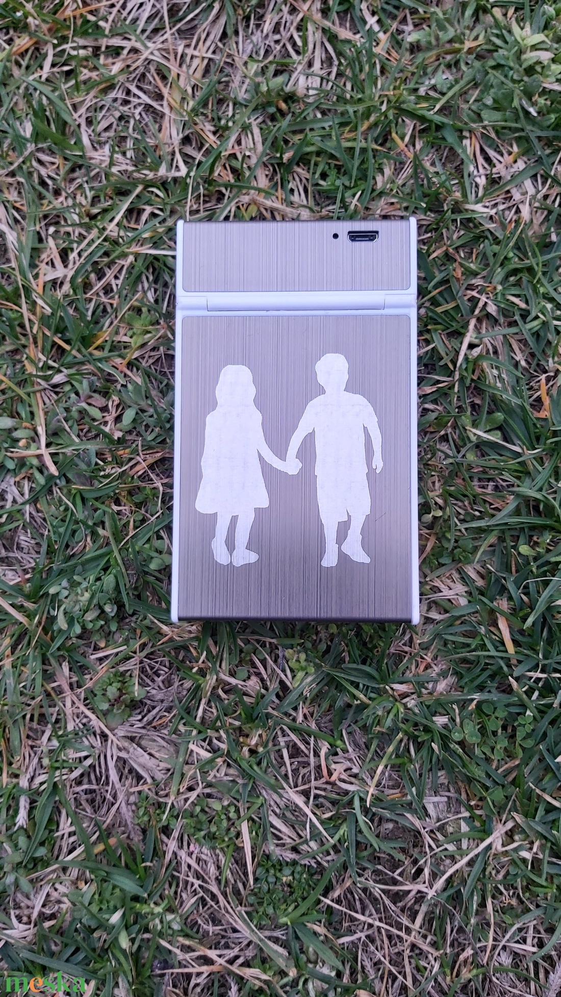 Gravírozott cigaretta tartó - táska & tok - pénztárca & más tok - cigarettatárca - Meska.hu Gravírozott cigaretta tartó - táska & tok - pénztárca & más tok - cigarettatárca - Meska.hu