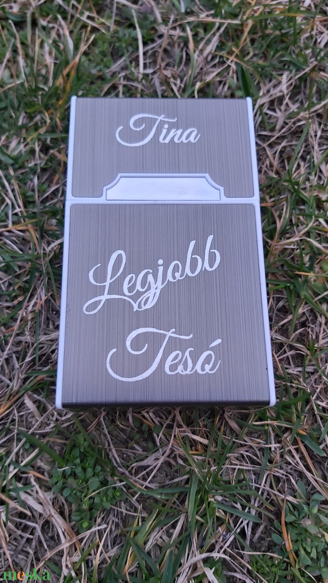 Gravírozott cigaretta tartó - táska & tok - pénztárca & más tok - cigarettatárca - Meska.hu Gravírozott cigaretta tartó - táska & tok - pénztárca & más tok - cigarettatárca - Meska.hu