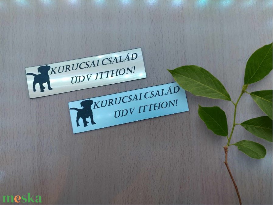 Gravírozott névtábla - otthon & életmód - dekoráció - ajtó- és ablak dekoráció - ajtótábla - Meska.hu Gravírozott névtábla - otthon & életmód - dekoráció - ajtó- és ablak dekoráció - ajtótábla - Meska.hu