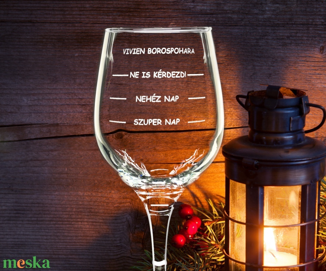 Karácsonyra gravírozott pohár névre szóló vicces felirattal - otthon & életmód - konyhafelszerelés, tálalás - tálalás - boros poharak, szettek - Meska.hu