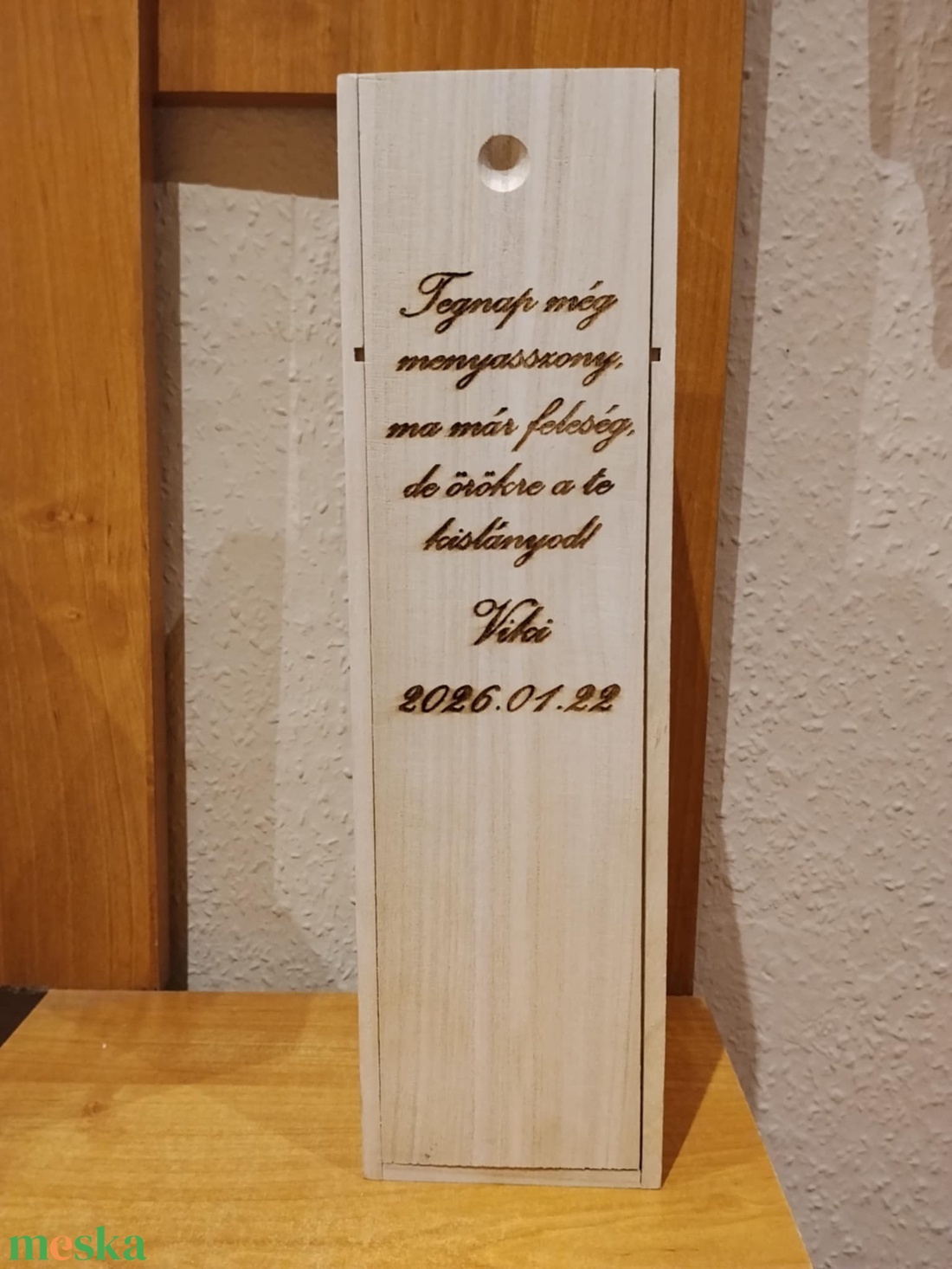 Szülőköszöntő ajándék esküvőre � Egyedi gravírozott fadoboz megható üzenettel - otthon & életmód - dekoráció - asztal és polc dekoráció - díszdoboz - Meska.hu