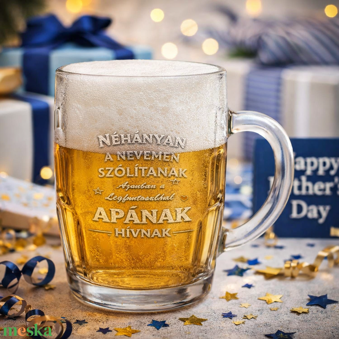 Gravírozott söröskorsó A legfontosabbak Apának hívnak - otthon & életmód - konyhafelszerelés, tálalás - tálalás - sörös pohár és korsó - Meska.hu