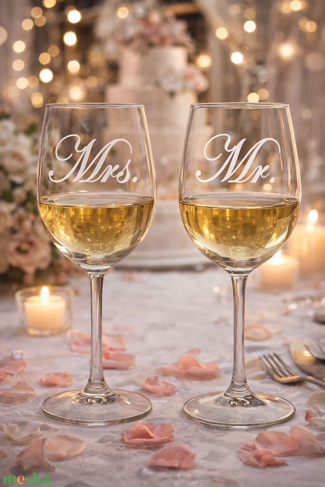Gravírozott pohár készlet Mr, Mrs felirattal 2db - otthon & életmód - konyhafelszerelés, tálalás - tálalás - boros poharak, szettek - Meska.hu