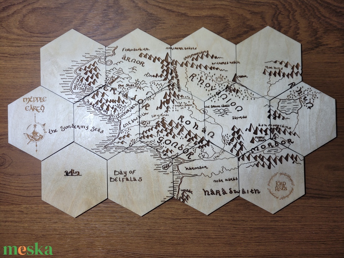 Fa poháralátét - Gyűrűk Ura térkép - otthon & életmód - konyhafelszerelés, tálalás - tálalás - tányér- és poháralátét - Meska.hu