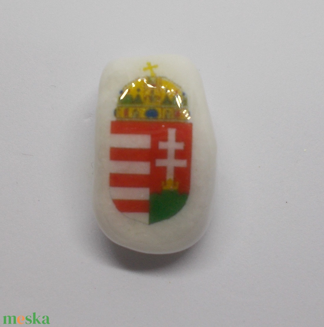 Magyar koronás címer kavics - otthon & életmód - dekoráció - asztal és polc dekoráció - kavics & kő - Meska.hu