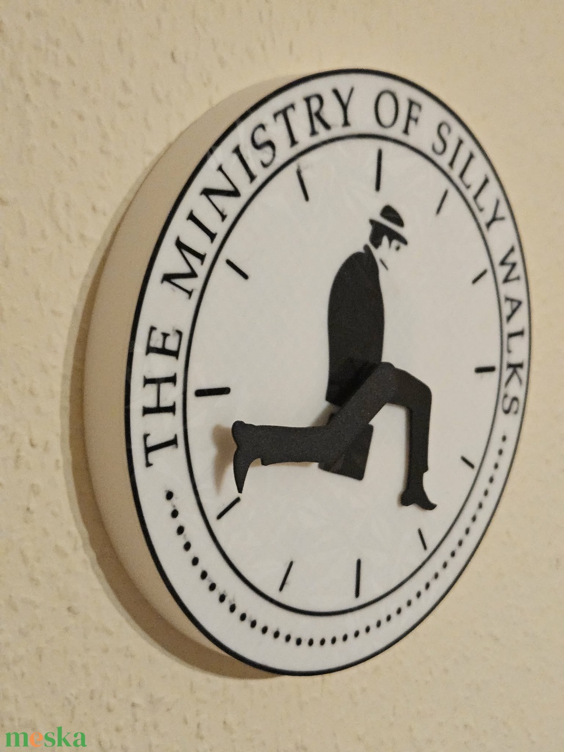 Monty Python óra - angol - otthon & életmód - dekoráció - fali és függő dekoráció - falióra & óra - Meska.hu