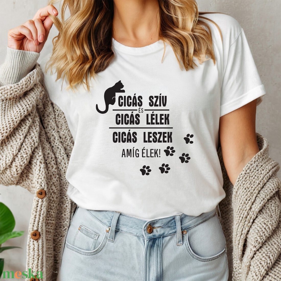 Cicás szív, cicás lélek női póló - ruha & divat - női ruha - póló, felső - Meska.hu Cicás szív, cicás lélek női póló - ruha & divat - női ruha - póló, felső - Meska.hu