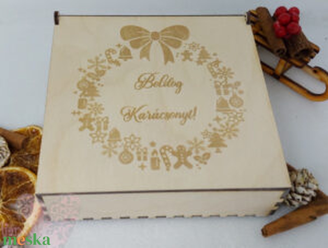 Karácsonyi díszdoboz egyedi felirattal - karácsony - karácsonyi lakásdekoráció - ünnepi asztaldekoráció - Meska.hu Karácsonyi díszdoboz egyedi felirattal - karácsony - karácsonyi lakásdekoráció - ünnepi asztaldekoráció - Meska.hu
