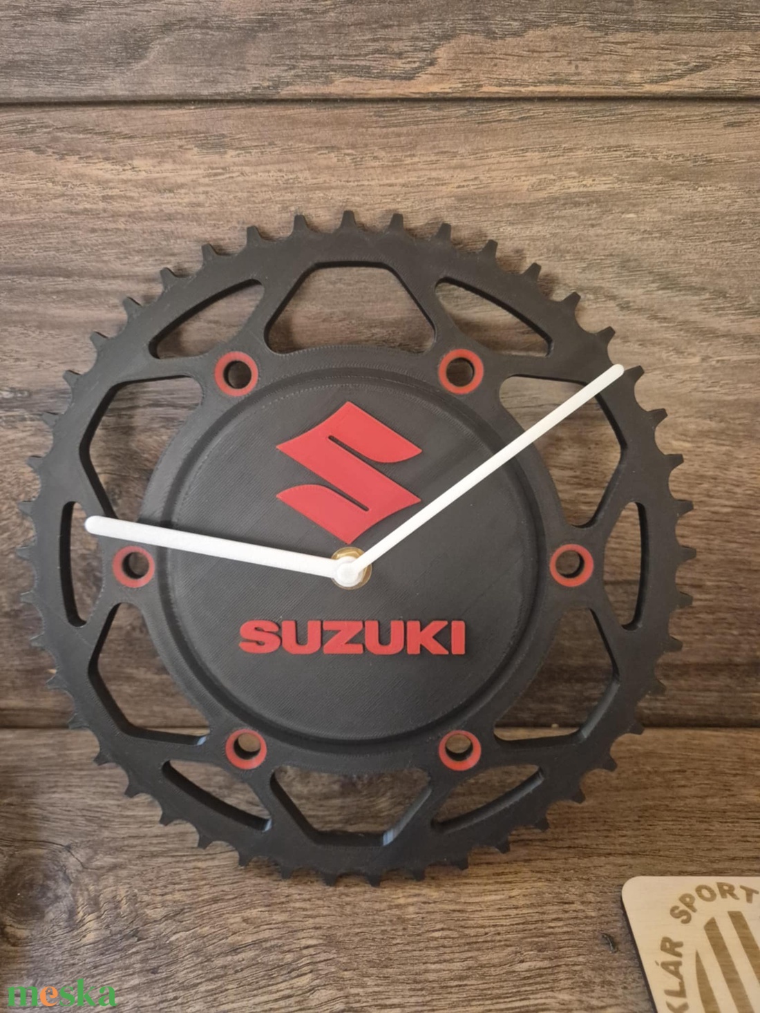 3D Nyomtatott Motoros Fali Óra Suzuki stílusban! - otthon & életmód - dekoráció - fali és függő dekoráció - falióra & óra - Meska.hu 3D Nyomtatott Motoros Fali Óra Suzuki stílusban! - otthon & életmód - dekoráció - fali és függő dekoráció - falióra & óra - Meska.hu