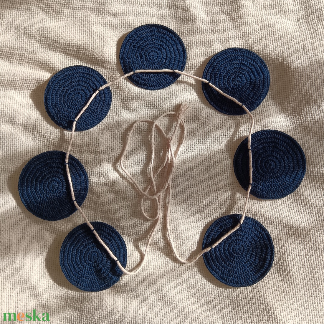 Holdfázisok horgolt falidísz - otthon & életmód - dekoráció - fali és függő dekoráció - falra akasztható dekor - Meska.hu