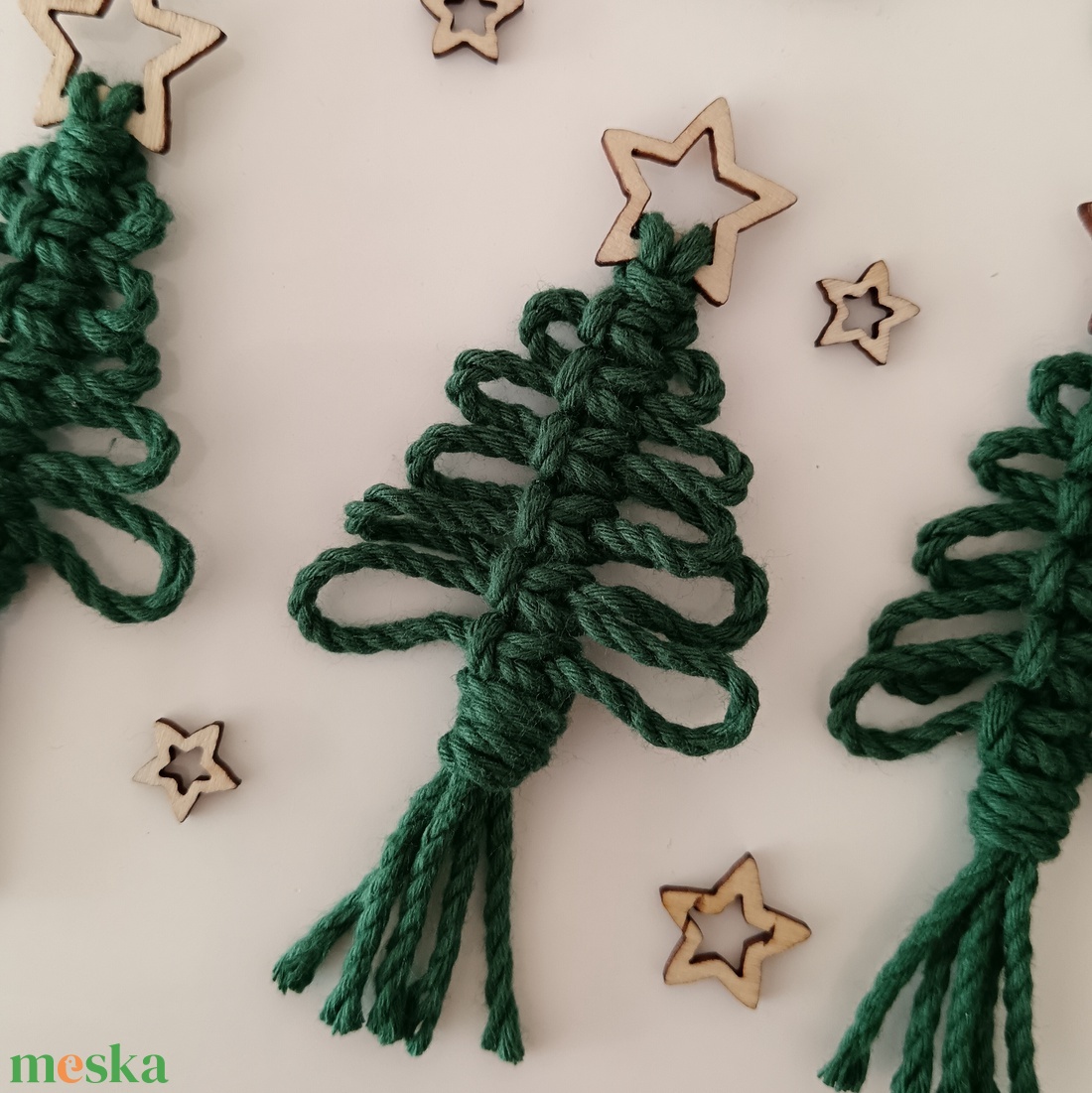 10 db kicsi makramé karácsonyfa - otthon & életmód - dekoráció - fali és függő dekoráció - falra akasztható dekor - Meska.hu
