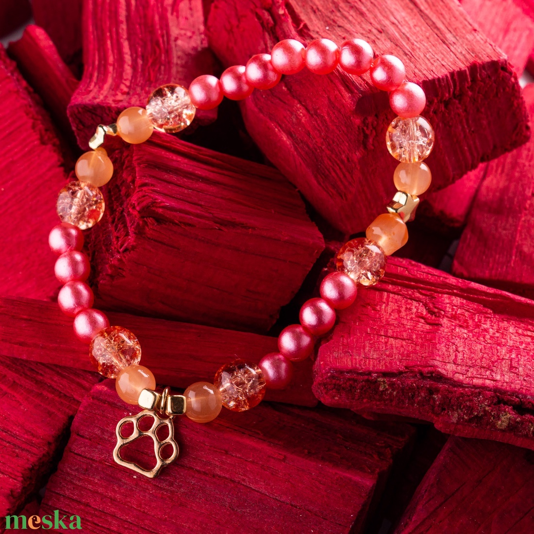 Bohókás Karkötő Mini Díszítésekkel - rosegold gyöngyökkel, tappancs charmmal - ékszer - karkötő - gyöngyös karkötő - Meska.hu Bohókás Karkötő Mini Díszítésekkel - rosegold gyöngyökkel, tappancs charmmal - ékszer - karkötő - gyöngyös karkötő - Meska.hu