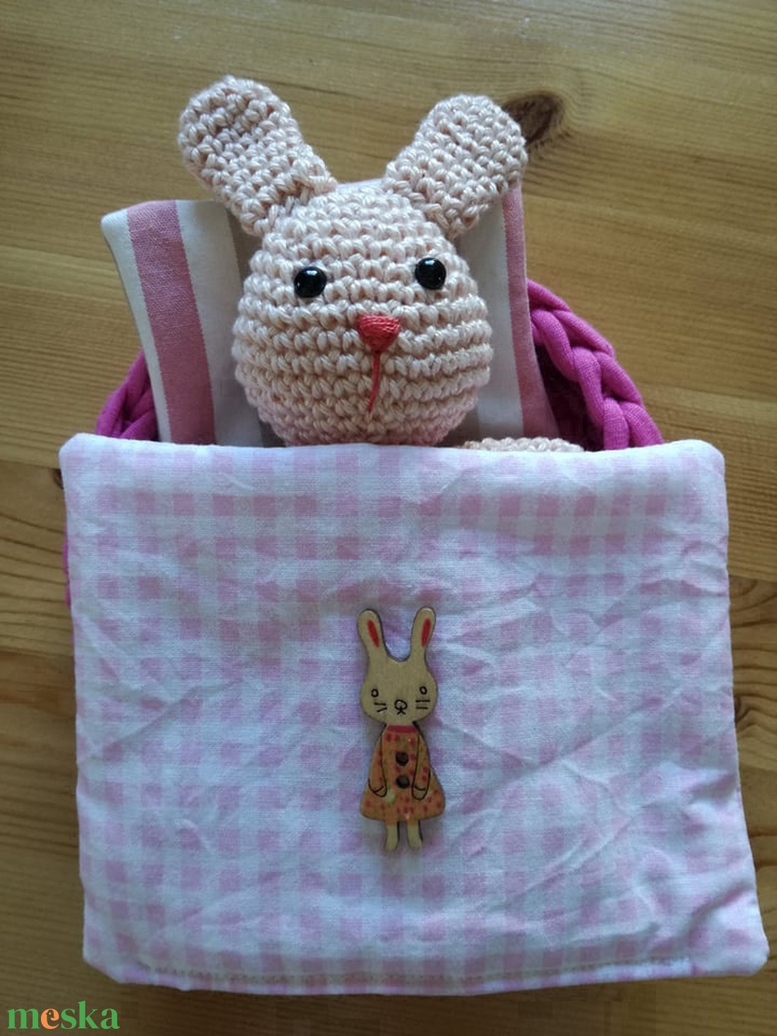 Nyuszi alszik - játék & sport - plüssállat & játékfigura - nyuszi - Meska.hu