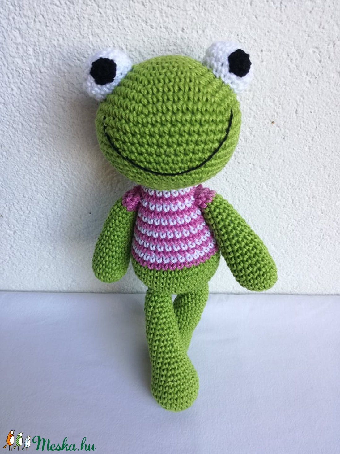 Békalány csíkos pólóban - játék & sport - plüssállat & játékfigura - béka - Meska.hu