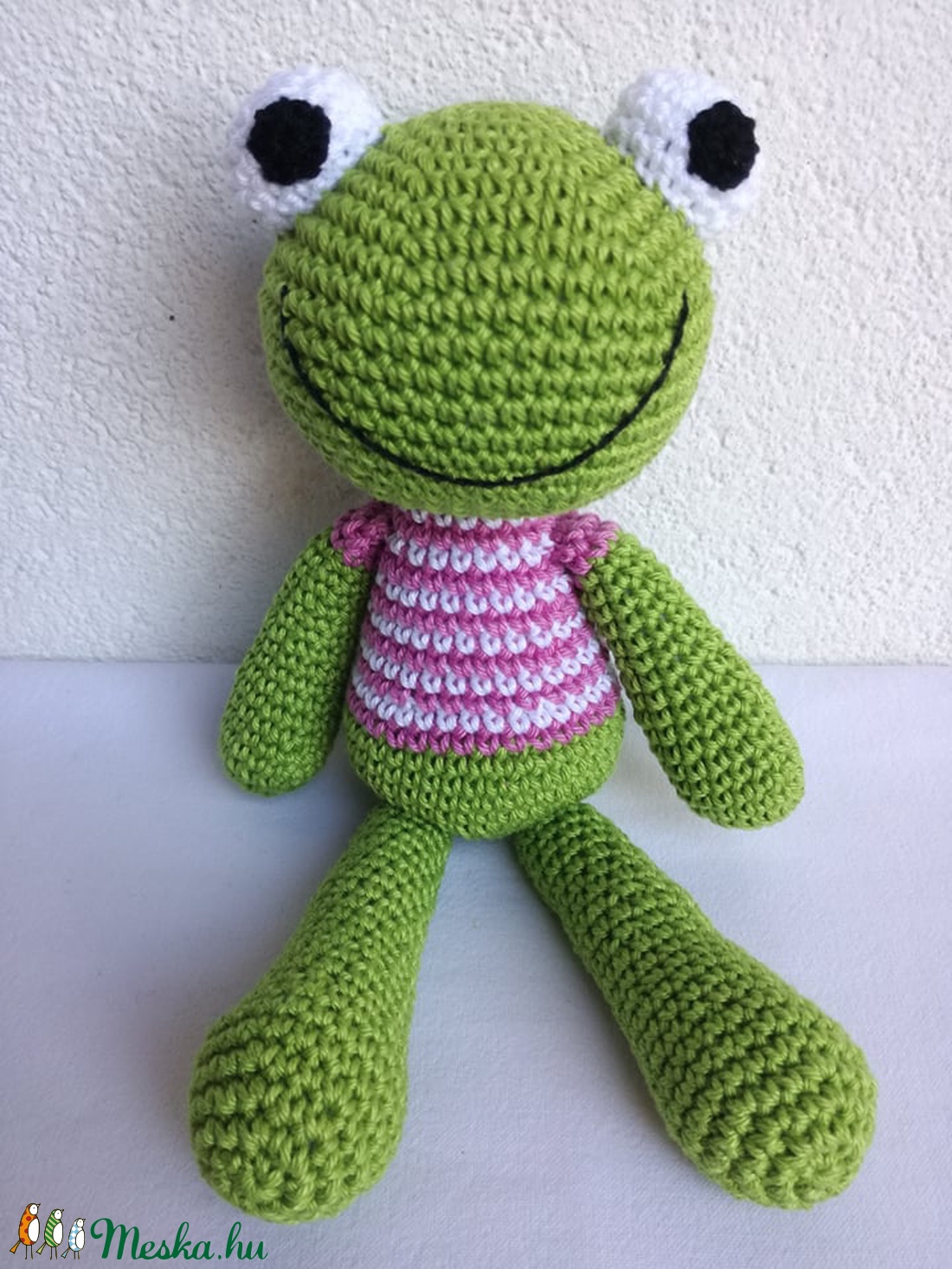 Békalány csíkos pólóban - játék & sport - plüssállat & játékfigura - béka - Meska.hu