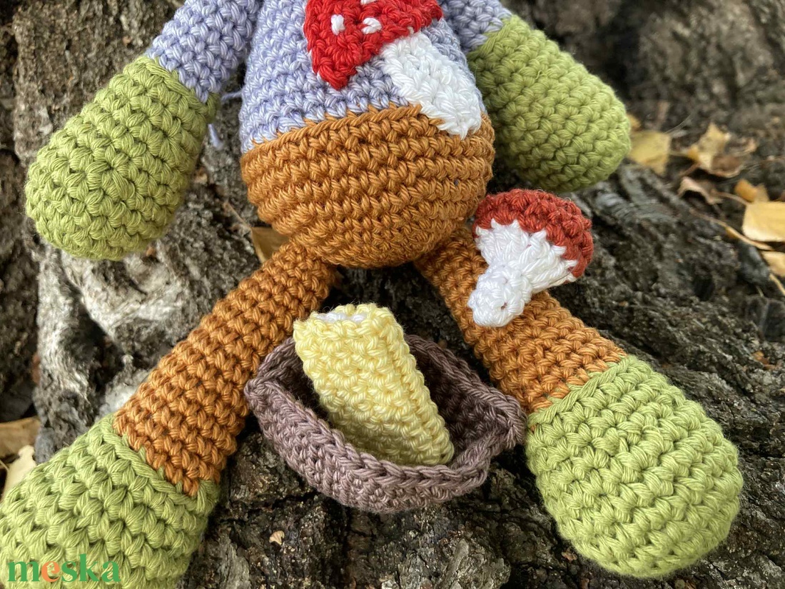 Béka gombászni indul - játék & sport - plüssállat & játékfigura - béka - Meska.hu