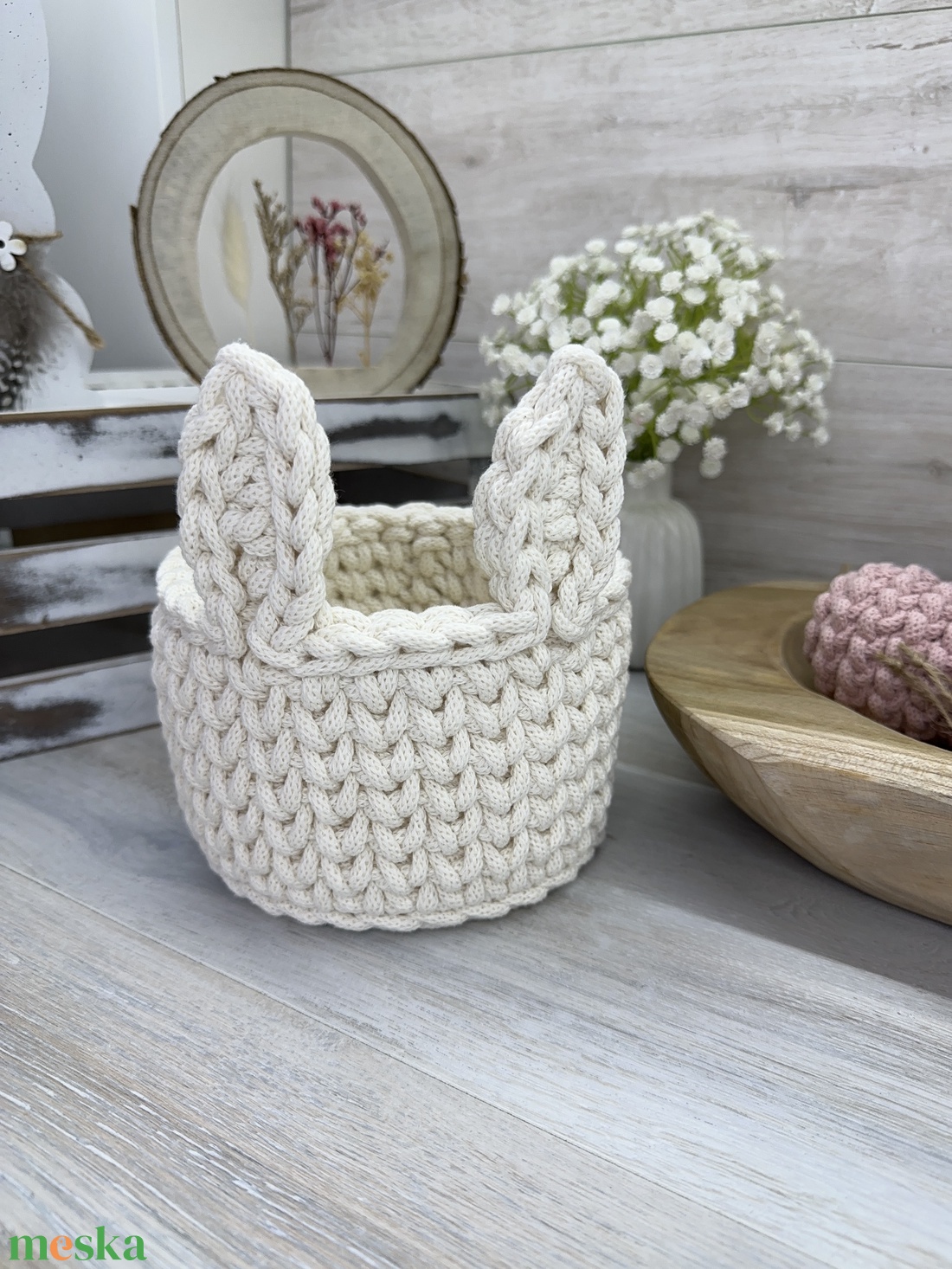 Horgolt húsvéti, nyuszifüles tojásgyűjtő kosár - otthon & életmód - tárolás & rendszerezés - tárolókosár - Meska.hu