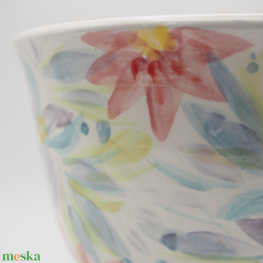 Korongozott, pasztell virágmintával díszített kerámia tál   - otthon & életmód - dekoráció - asztal és polc dekoráció - dekorációs tál, tartó - Meska.hu