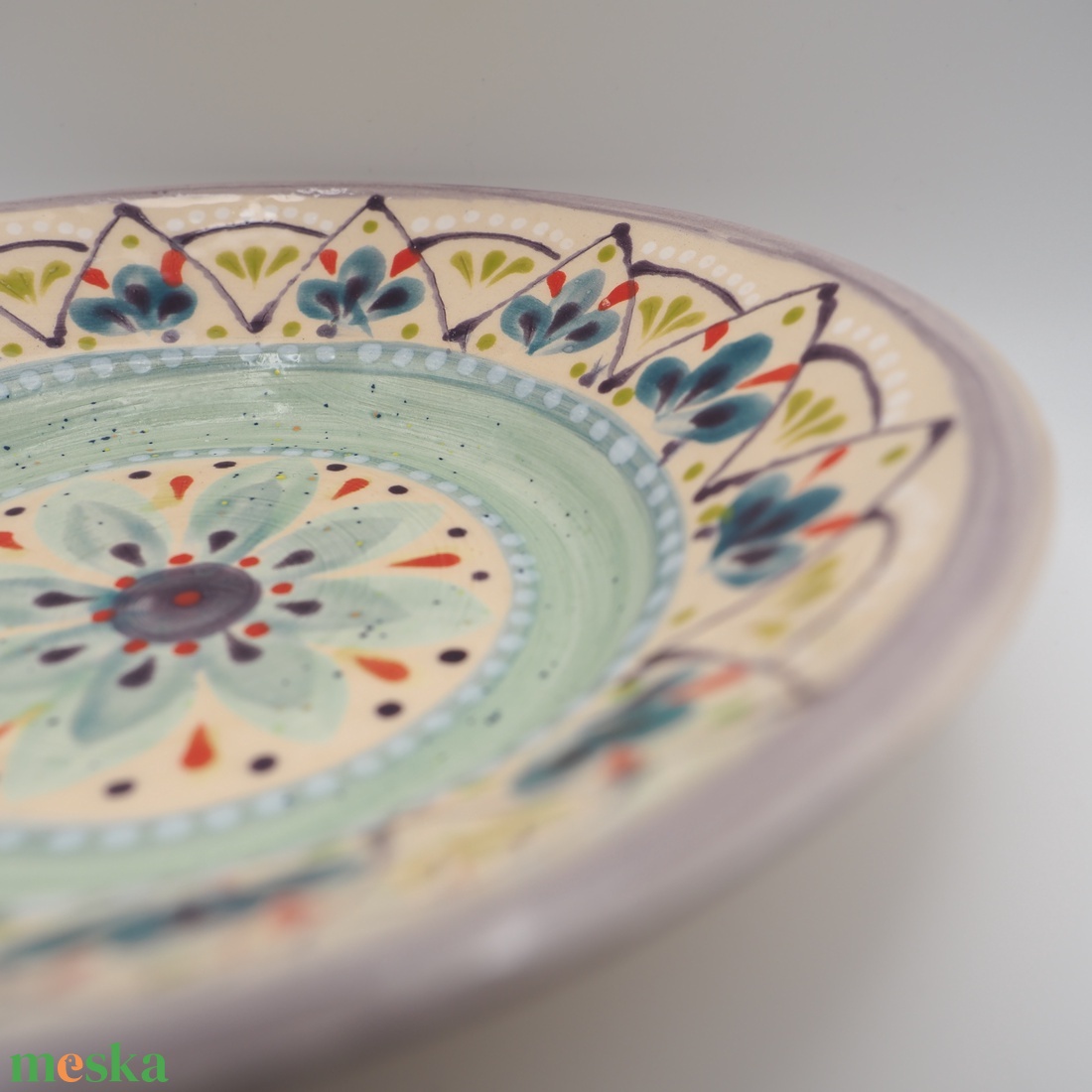 Kézzel készült kerámia tányér - otthon & életmód - konyhafelszerelés, tálalás - tálalás - tányér- és poháralátét - Meska.hu