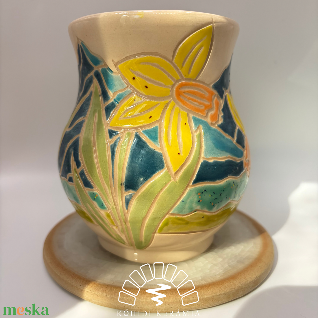 Kerámia bögre nárciszokkal - otthon & életmód - konyhafelszerelés, tálalás - tálalás - bögre & csésze - Meska.hu