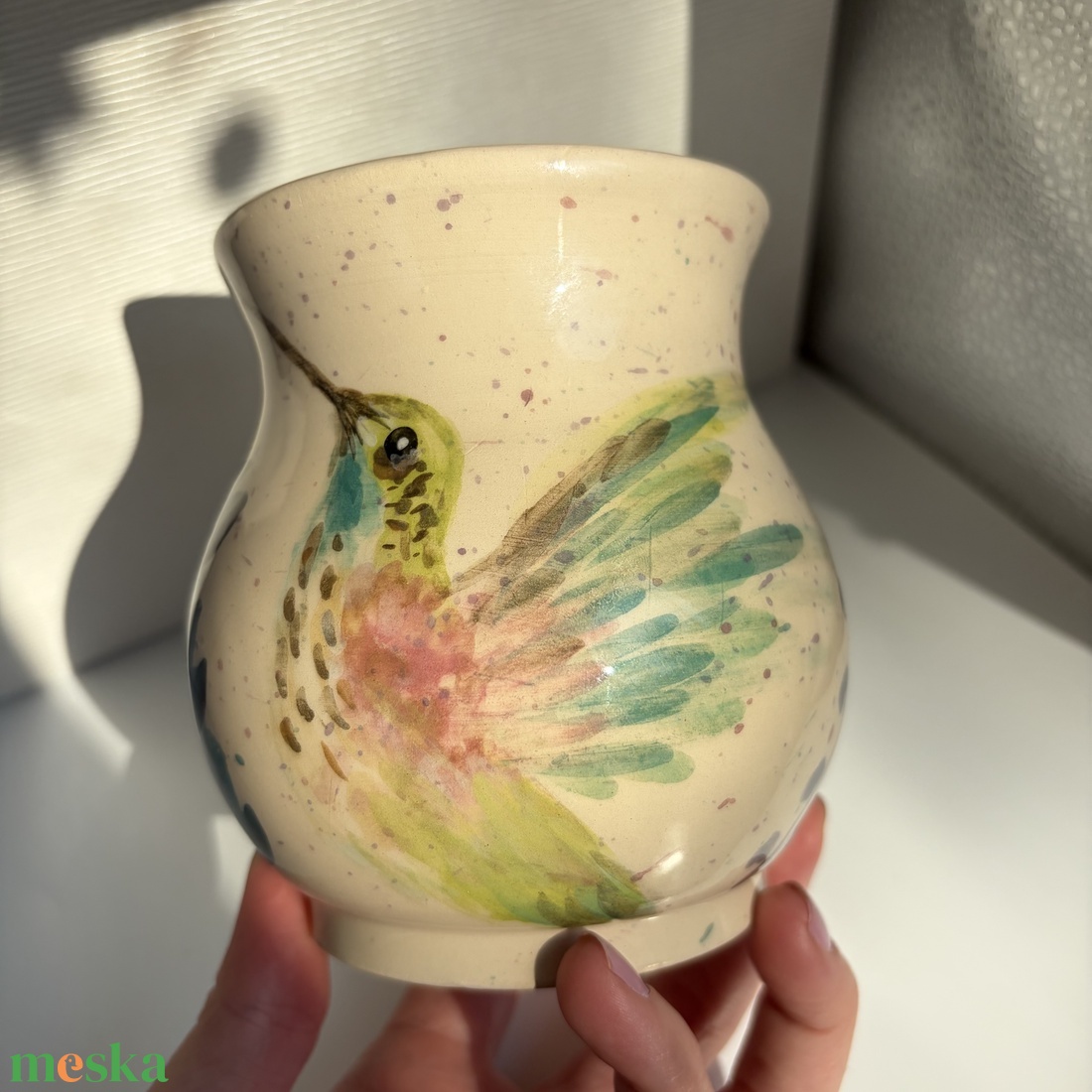 Kerámia bögre kolibri és virág mintával - otthon & életmód - konyhafelszerelés, tálalás - tálalás - bögre & csésze - Meska.hu