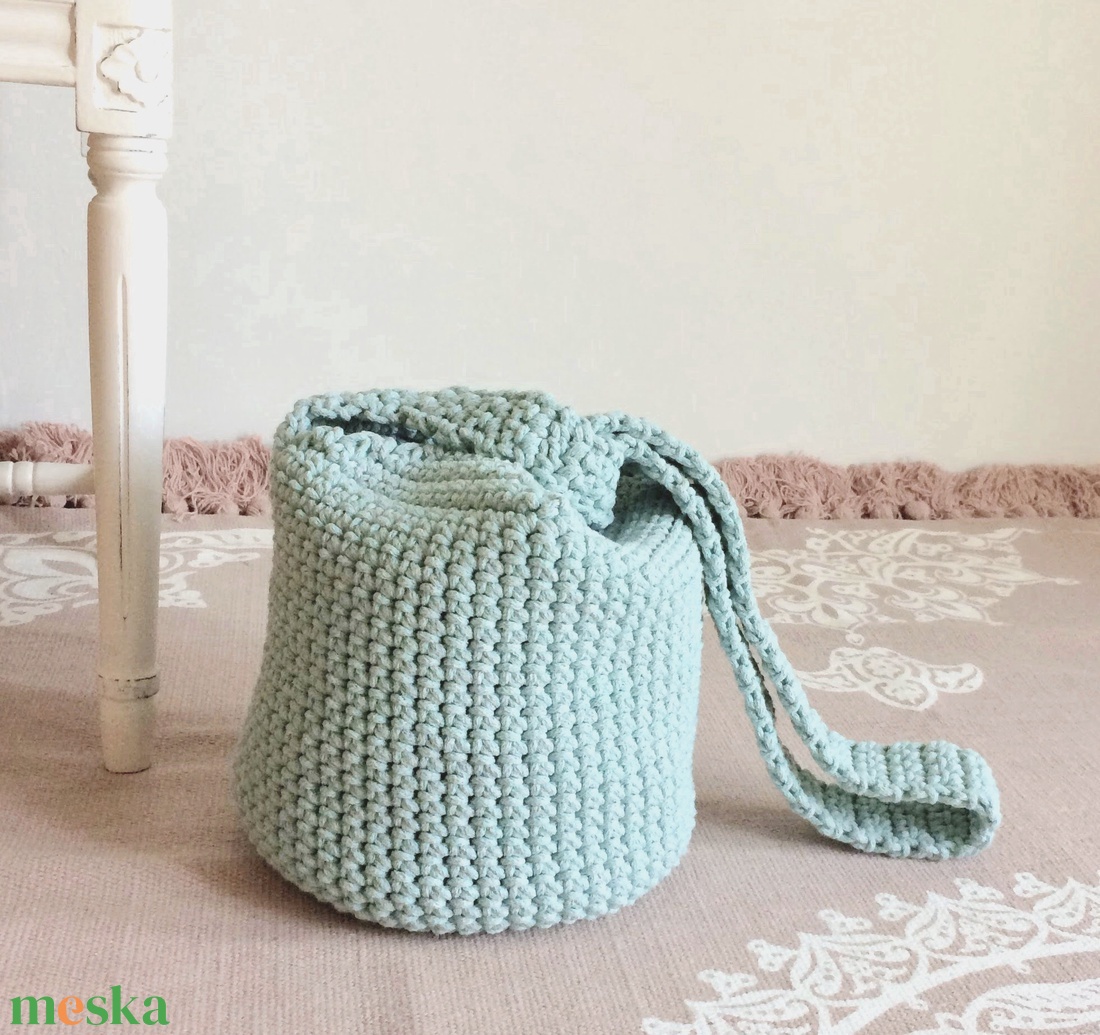 Egyedi horgolt pakolós táska, önmagát zárja - kisherceg design - táska & tok - kézitáska & válltáska - válltáska - Meska.hu Egyedi horgolt pakolós táska, önmagát zárja - kisherceg design - táska & tok - kézitáska & válltáska - válltáska - Meska.hu