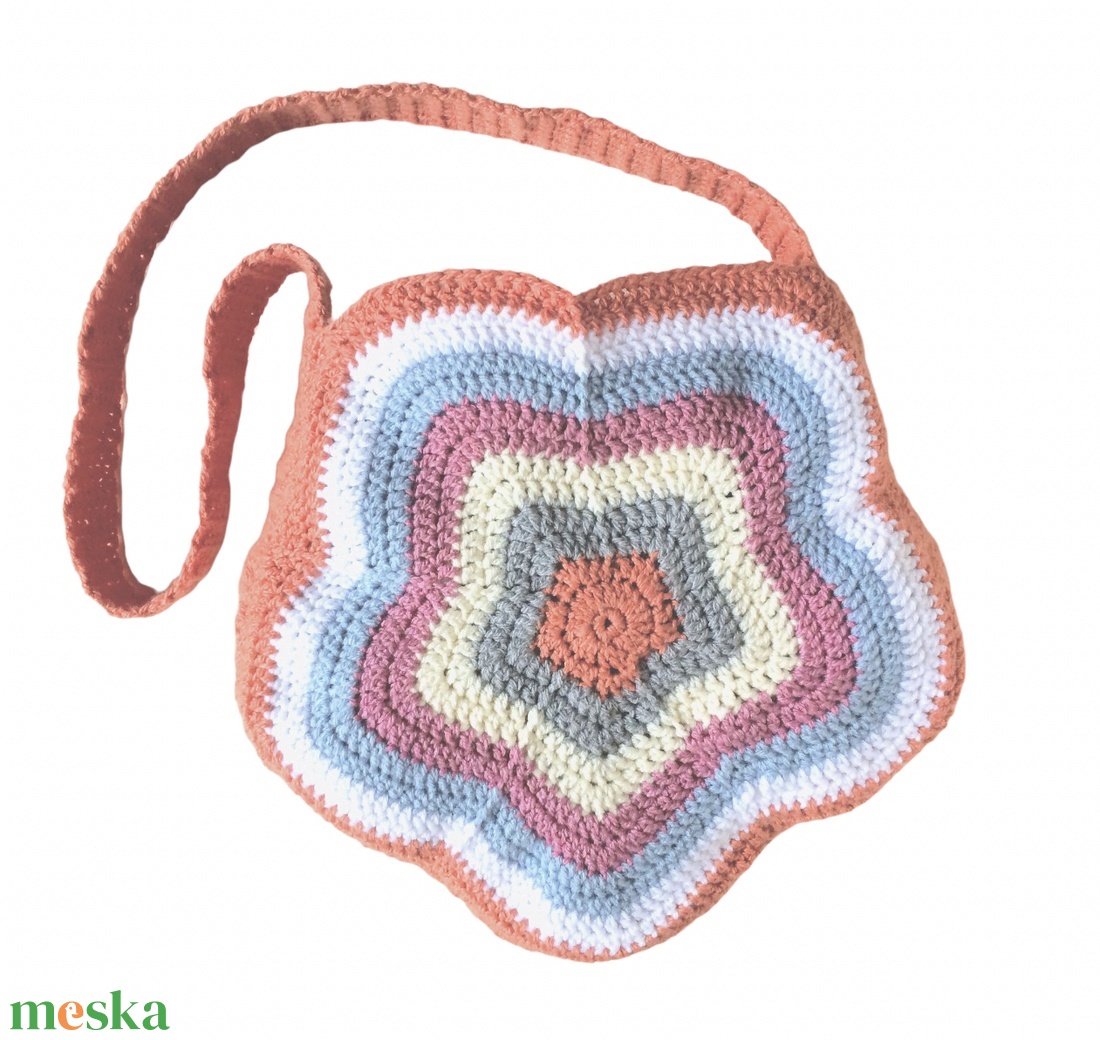Egyedi virág formájúi horgolt táska, tarisznya - Kisherceg design - táska & tok - kézitáska & válltáska - tarisznya - Meska.hu Egyedi virág formájúi horgolt táska, tarisznya - Kisherceg design - táska & tok - kézitáska & válltáska - tarisznya - Meska.hu
