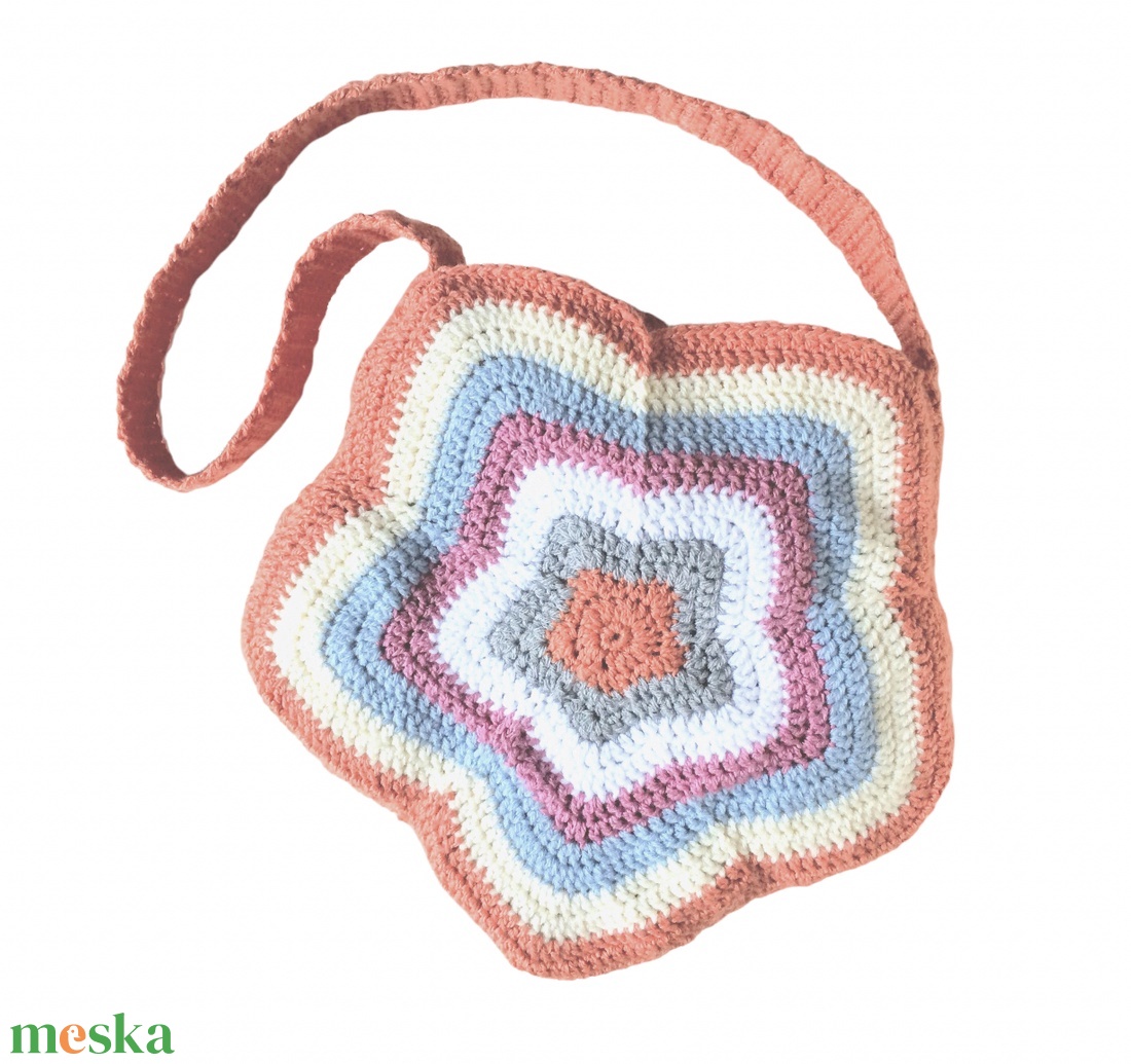Egyedi virág formájúi horgolt táska, tarisznya - Kisherceg design - táska & tok - kézitáska & válltáska - tarisznya - Meska.hu Egyedi virág formájúi horgolt táska, tarisznya - Kisherceg design - táska & tok - kézitáska & válltáska - tarisznya - Meska.hu