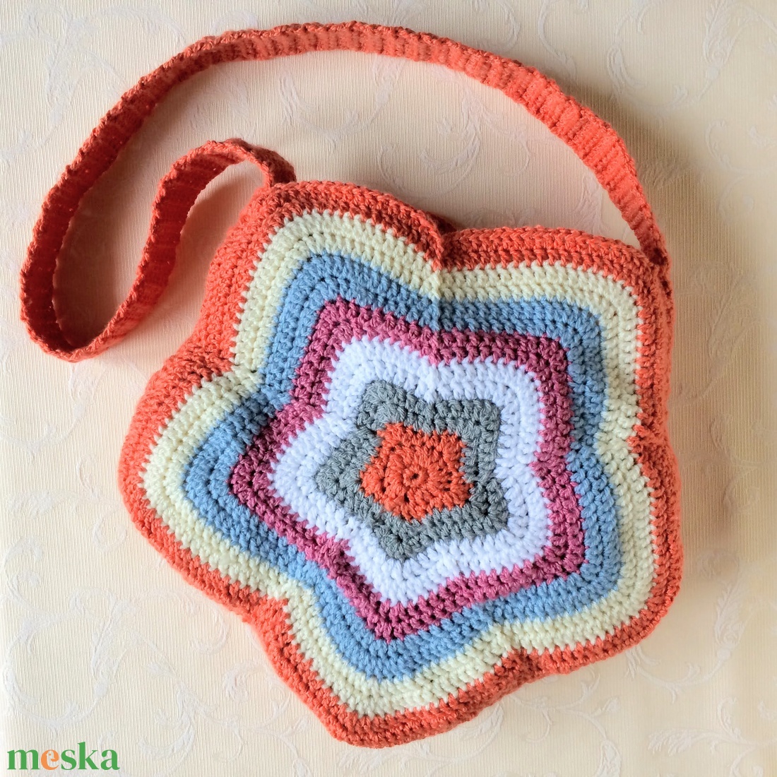 Egyedi virág formájúi horgolt táska, tarisznya az ősz színeiben - Kisherceg design - táska & tok - kézitáska & válltáska - tarisznya - Meska.hu Egyedi virág formájúi horgolt táska, tarisznya az ősz színeiben - Kisherceg design - táska & tok - kézitáska & válltáska - tarisznya - Meska.hu