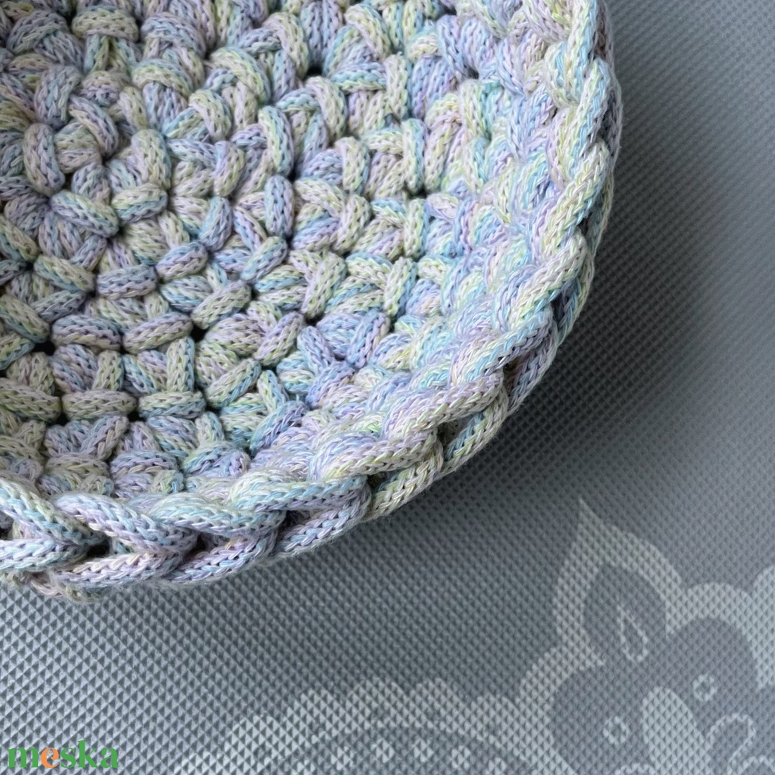 Horgolt kulcstartó kosár különleges pasztell fonalból - Kisherceg design - otthon & életmód - tárolás & rendszerezés - tárolókosár - Meska.hu