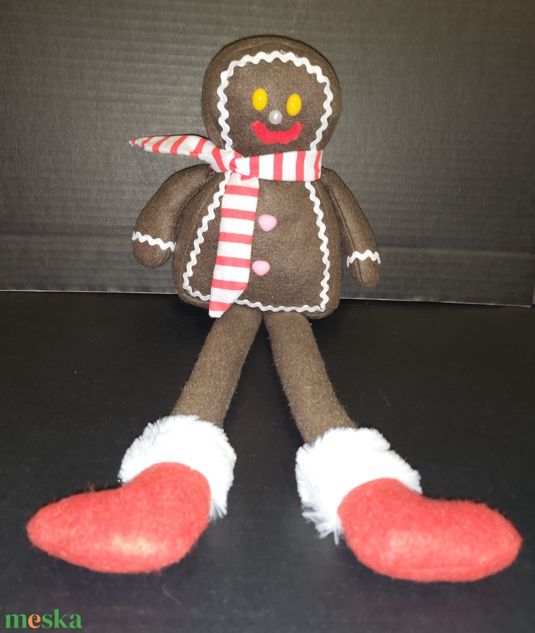 Mézike plüss - karácsony - karácsonyi lakásdekoráció - karácsonyi manók, figurák - Meska.hu