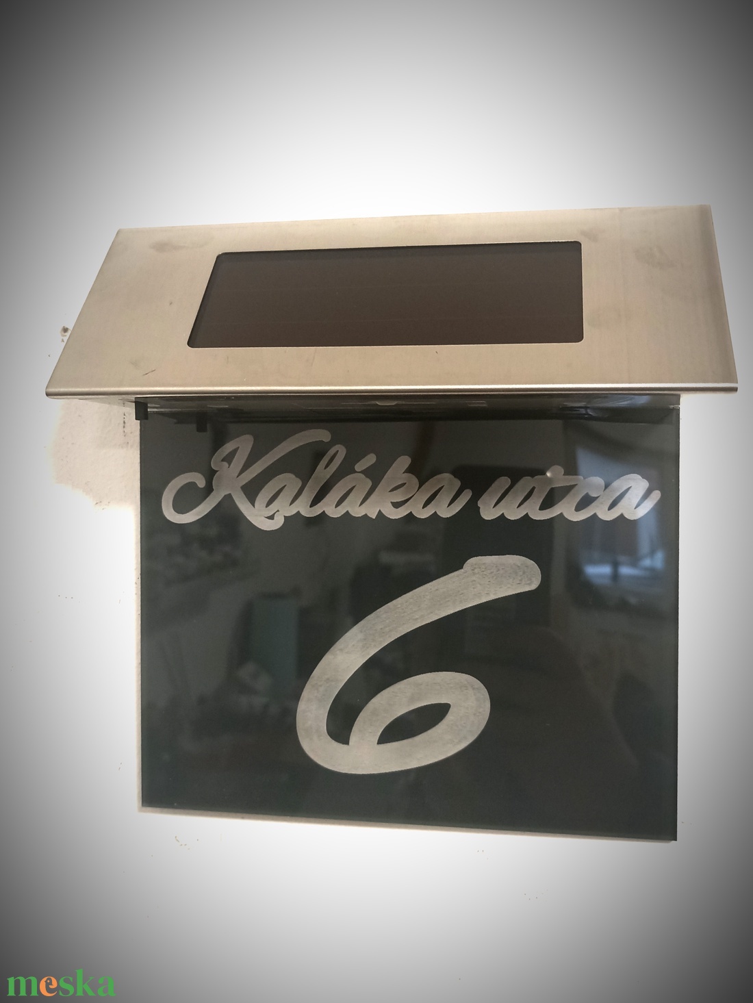 Antracit világitó LED-es napelemes házszám tábla - otthon & lakás - ház & kert - házszám - Meska.hu Antracit világitó LED-es napelemes házszám tábla - otthon & lakás - ház & kert - házszám - Meska.hu