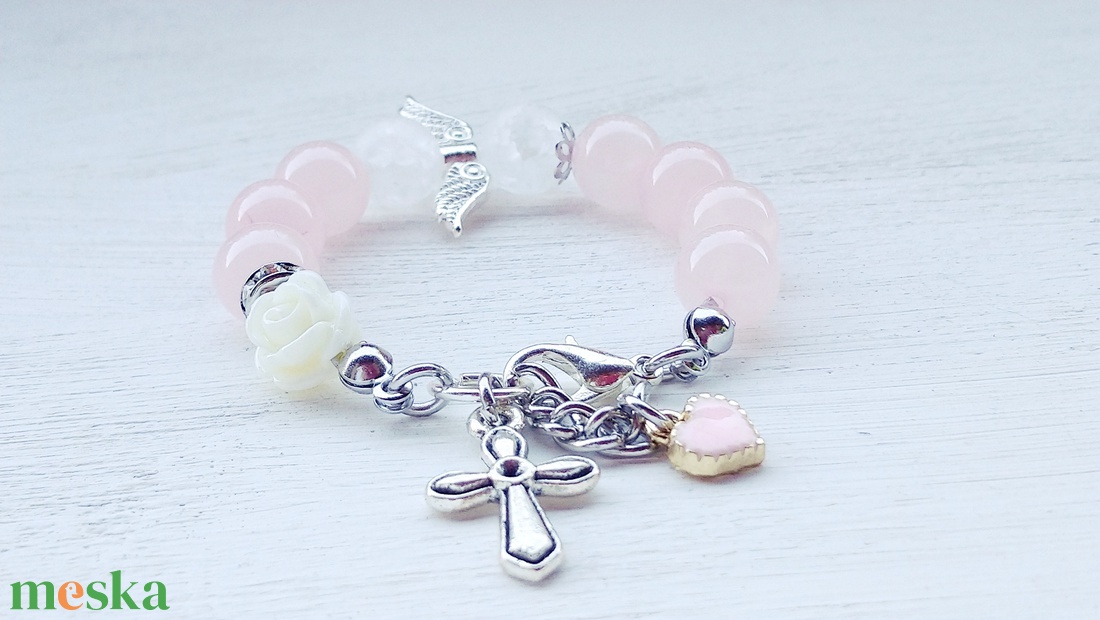 Keresztelő ékszer - rózsakvarc, hegyikristály - ékszer - karkötő - charm karkötő - Meska.hu