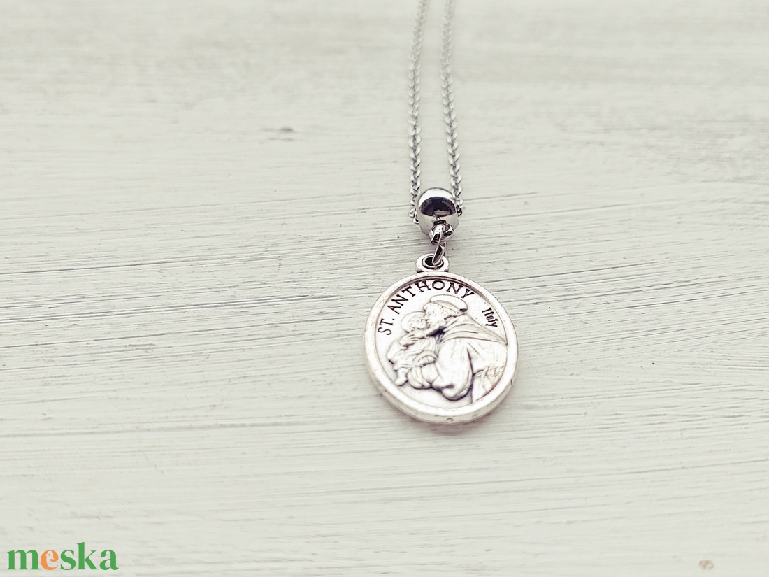 Szent Antal amulett nemesacél láncon - ékszer - nyaklánc - medál - Meska.hu Szent Antal amulett nemesacél láncon - ékszer - nyaklánc - medál - Meska.hu