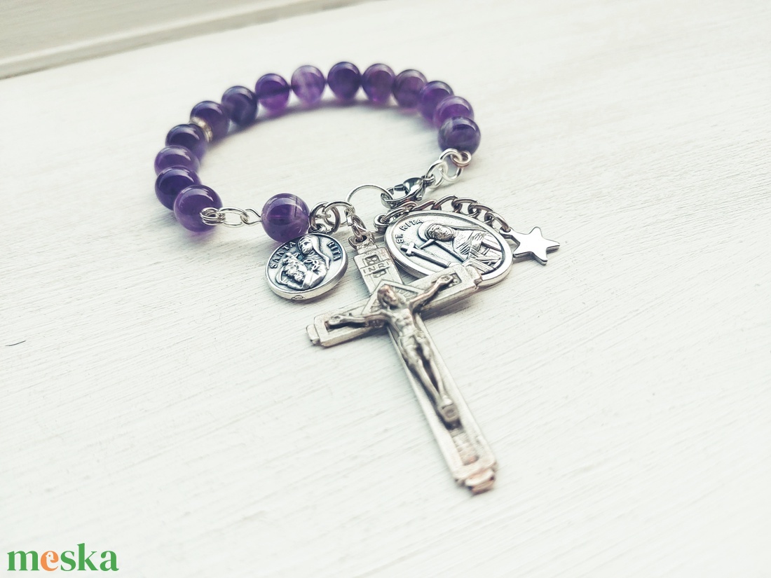 Szent Rita karkötők rendelésre - ékszer - karkötő - charm karkötő - Meska.hu