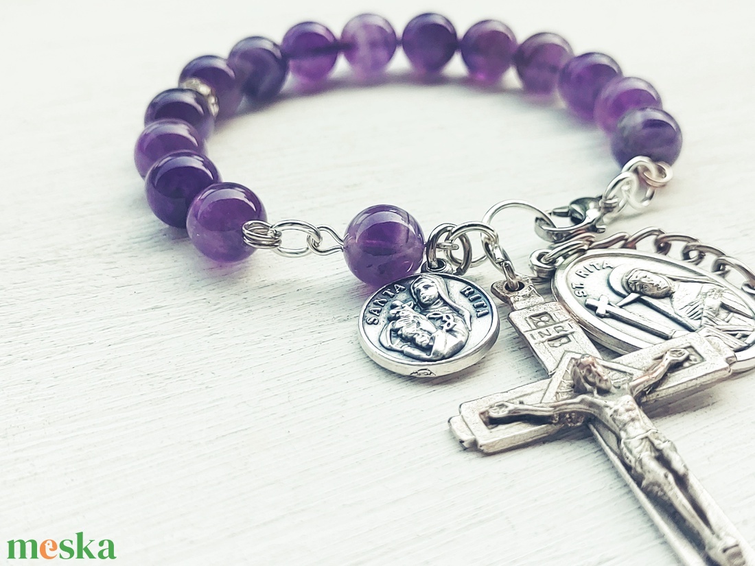 Szent Rita karkötők rendelésre - ékszer - karkötő - charm karkötő - Meska.hu