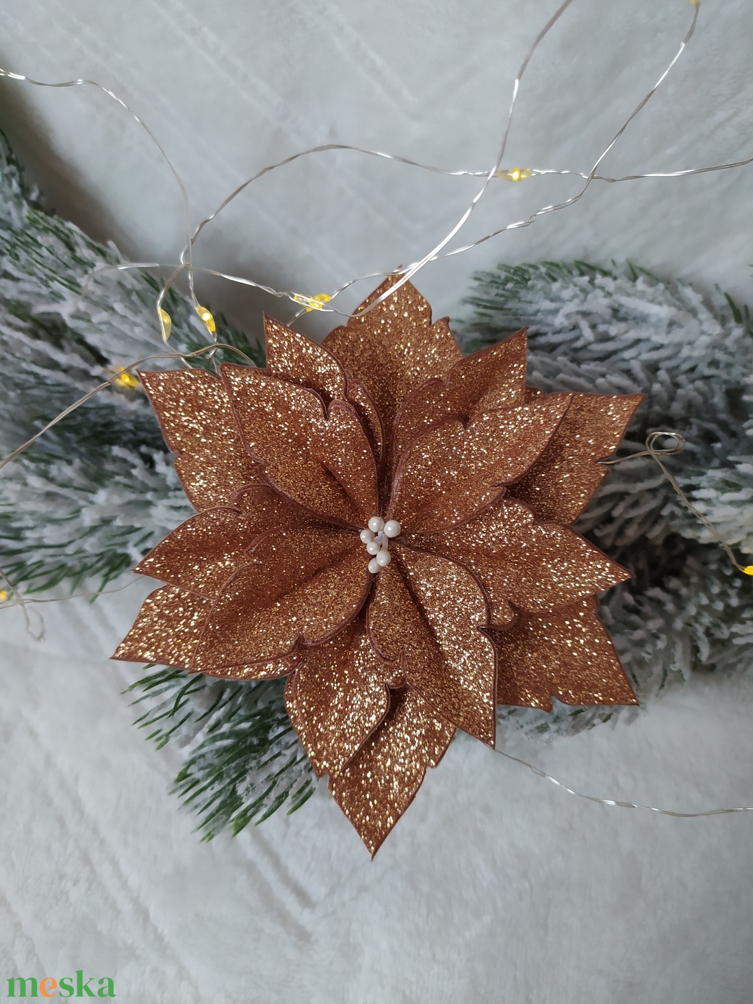 Bronz csillámos mikulásvirág / poinsettia - karácsony - karácsonyi lakásdekoráció - karácsonyfadíszek - Meska.hu