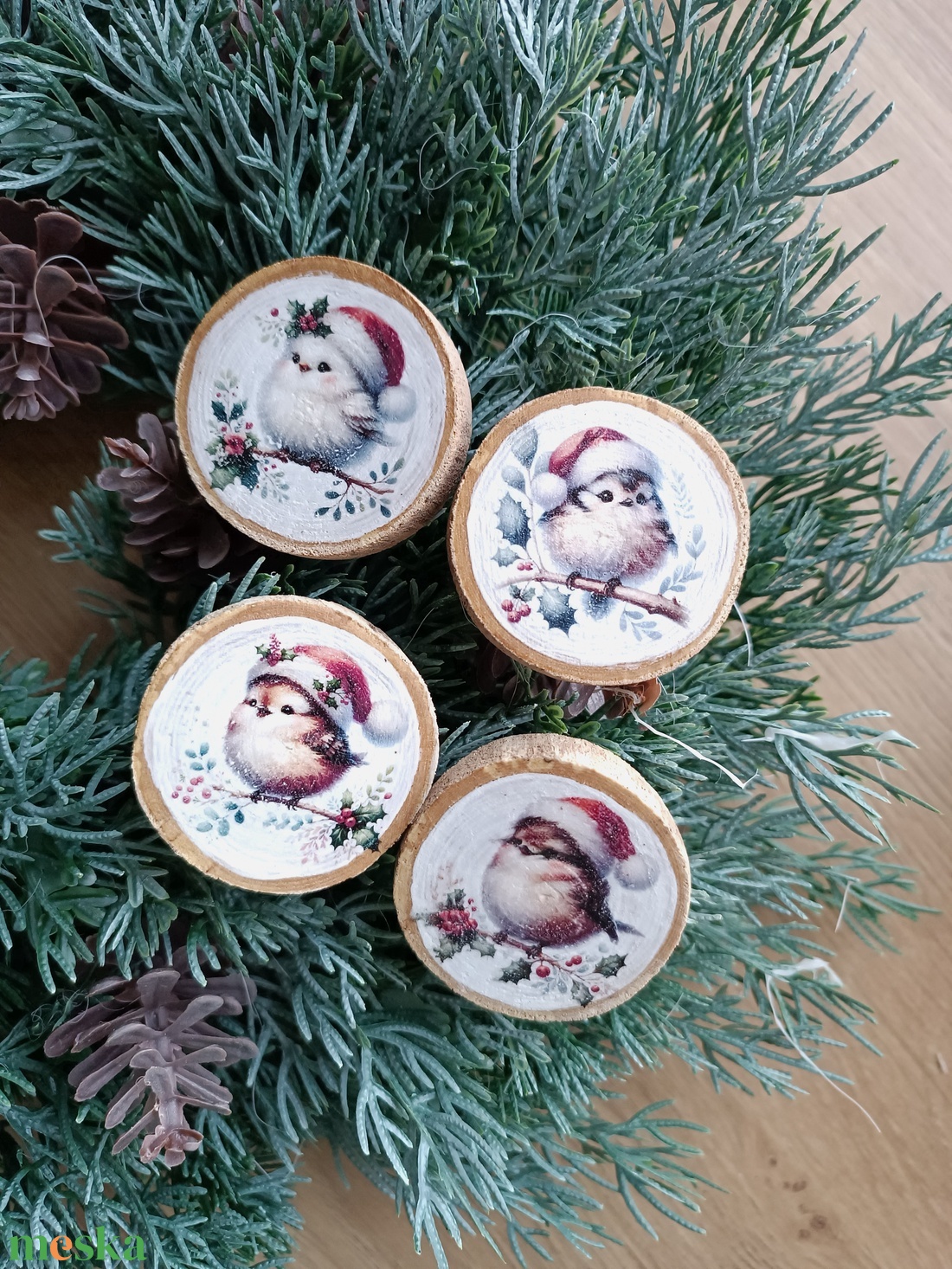 Karácsonyi madárkás fakorong - karácsony - karácsonyi ajándékozás - karácsonyi ajándékcsomagolás - Meska.hu