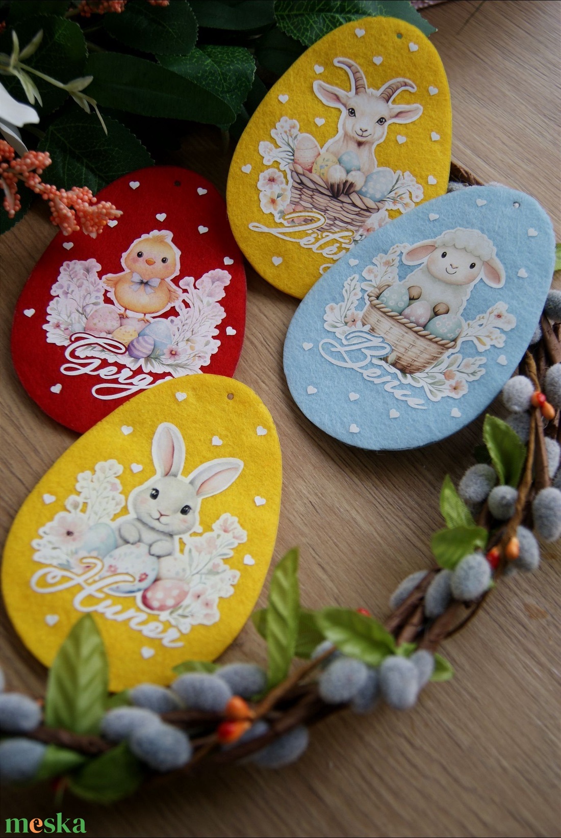 Névre szóló hímes tojás locsolkodóknak, pénzátadó - ünnepi díszek, dekorációk - húsvéti díszek és dekorációk - húsvéti pénzátadó - Meska.hu