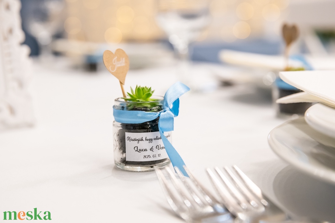 Kövirózsás ültetőkártya és köszönőajándék - esküvő - emlék & ajándék - köszönőajándék - Meska.hu