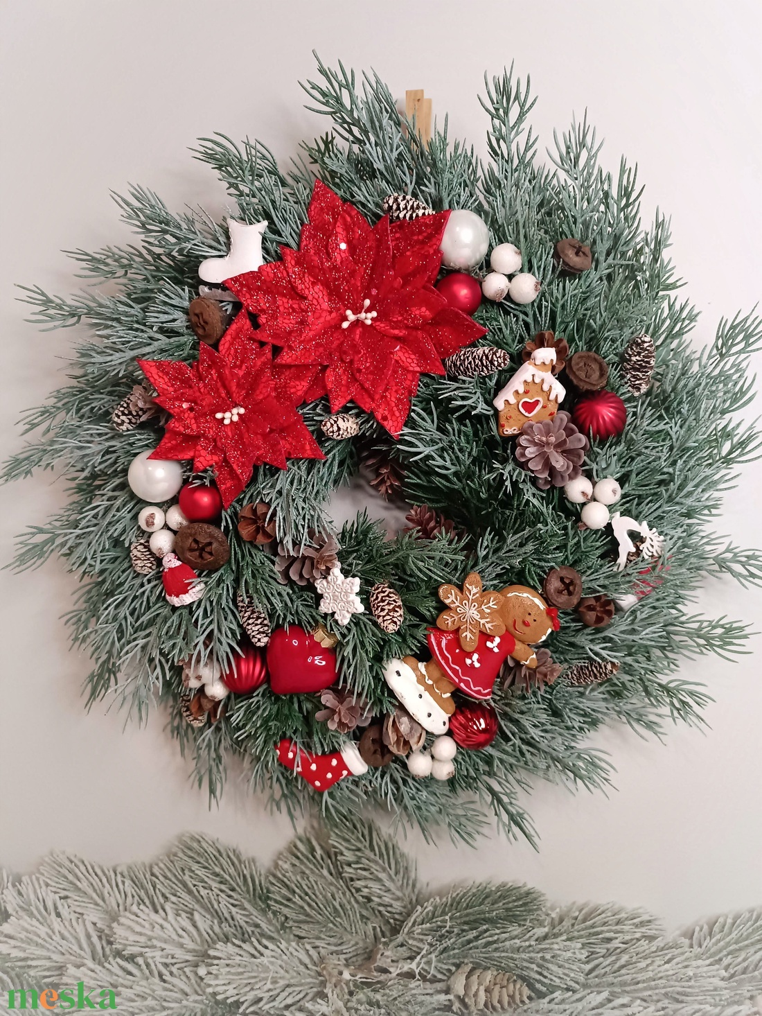 Piros csillámos mikulásvirágos ajtókopogtató - karácsony - adventi díszek - adventi ajtódísz - Meska.hu