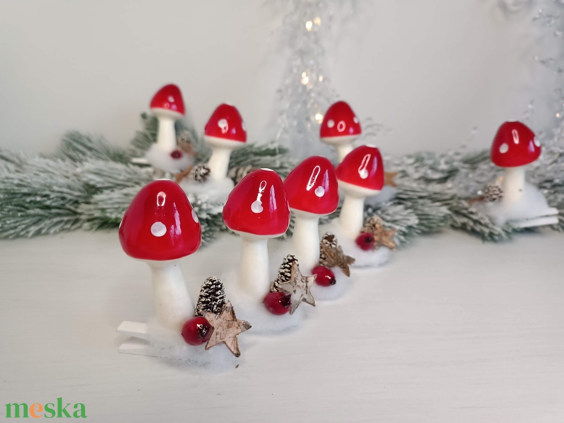 Csíptethető gomba, ajándékkísérőnek vagy karácsonyfára - karácsony - karácsonyi lakásdekoráció - karácsonyfadíszek - Meska.hu