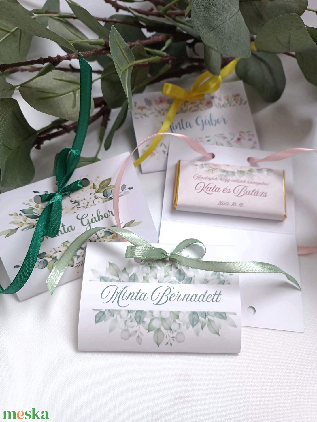 Ültetőkártya és köszönőajándék egyben, tábláscsoki - esküvő - meghívó & kártya - ültetési rend - Meska.hu