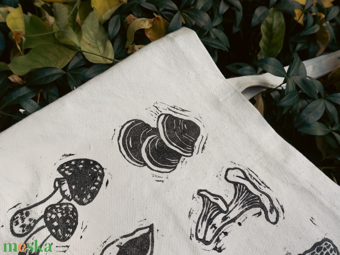 Vászontáska - gombás mintával - táska & tok - bevásárlás & shopper táska - shopper, textiltáska, szatyor - Meska.hu