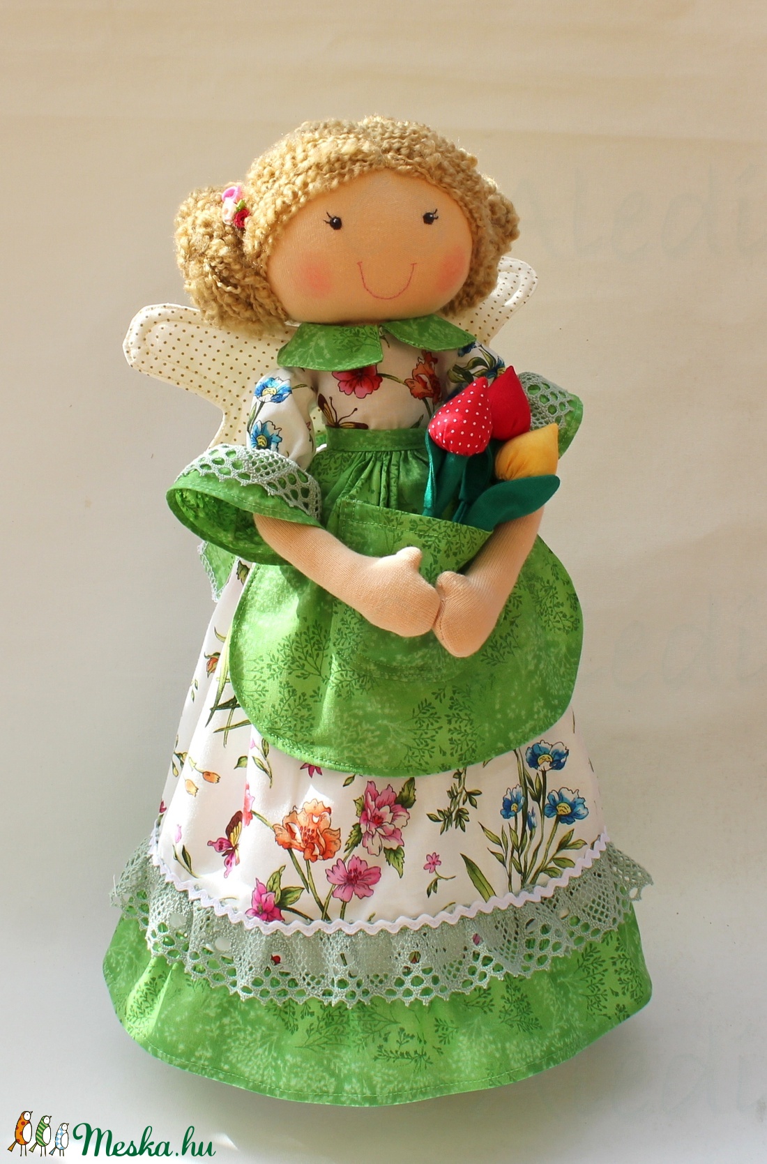 Tavasztündér tulipánnal - otthon & életmód - dekoráció - dísztárgy - Meska.hu